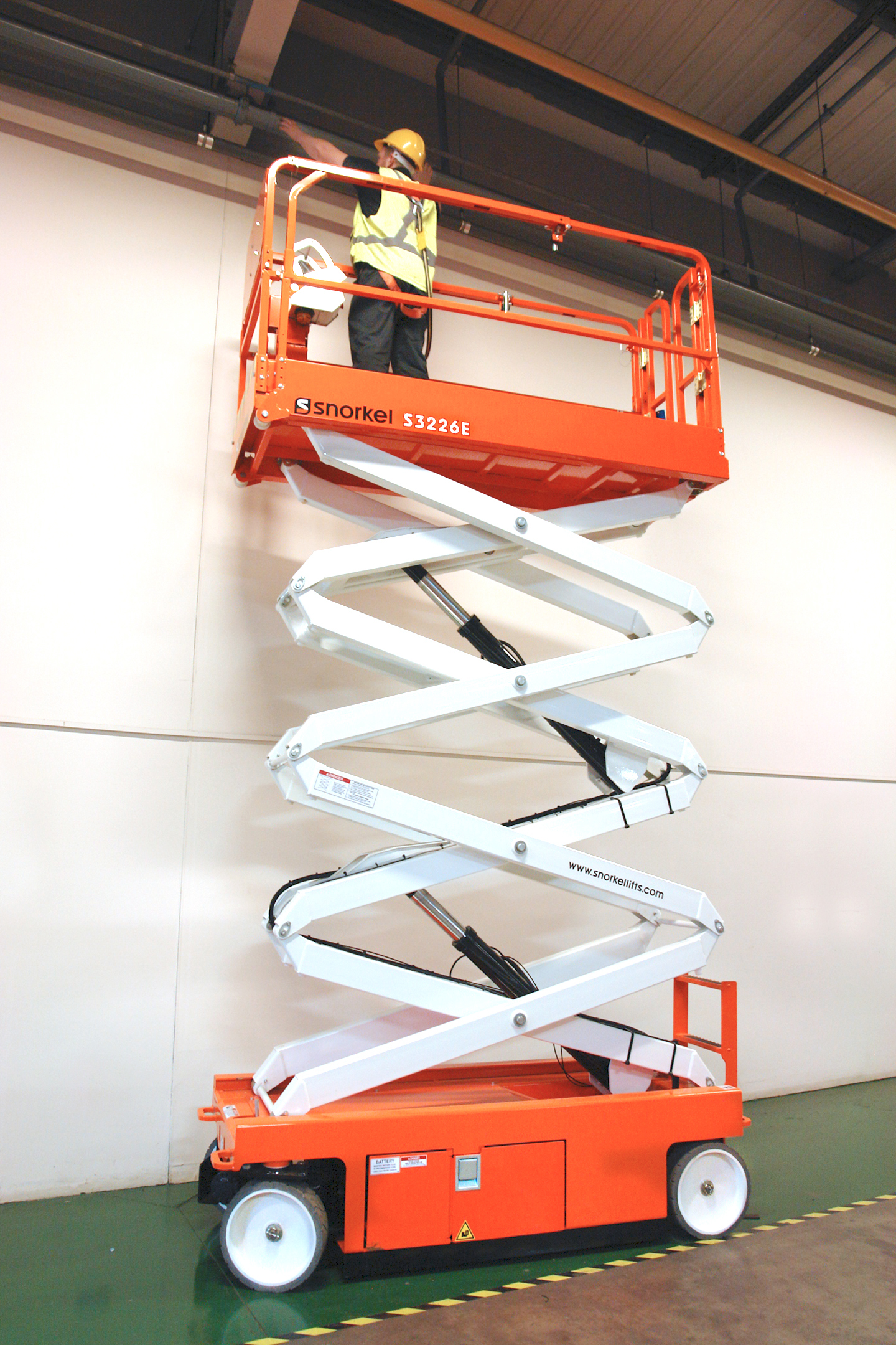 4732E ELECTRIC SLAB SCISSOR LIFTS